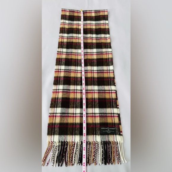 Softer Than Cashmere D&Y Tan Multicolor Plaid Fringe Scarf NEW Fall Winter - Picture 3 of 5